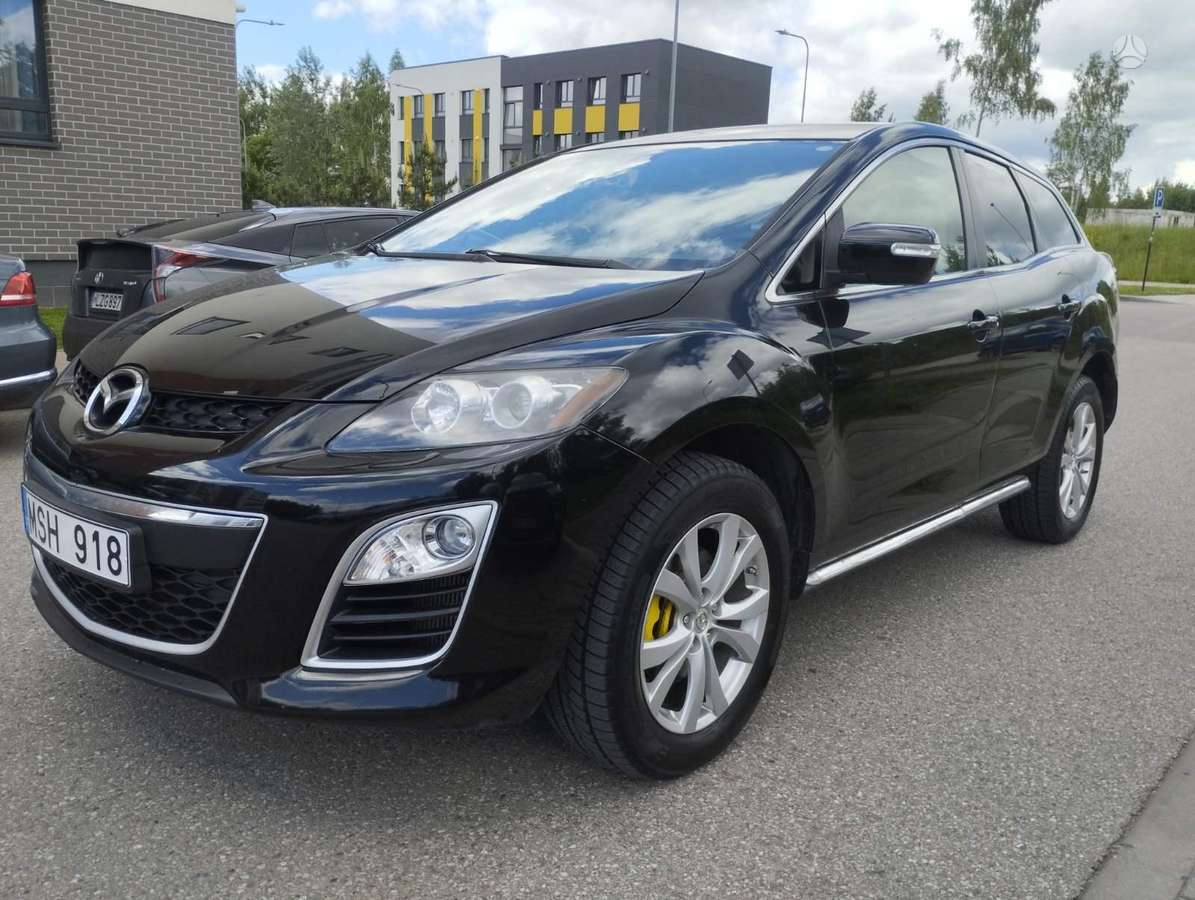 Mazda CX-7, 2.2 l., off-road / crossover