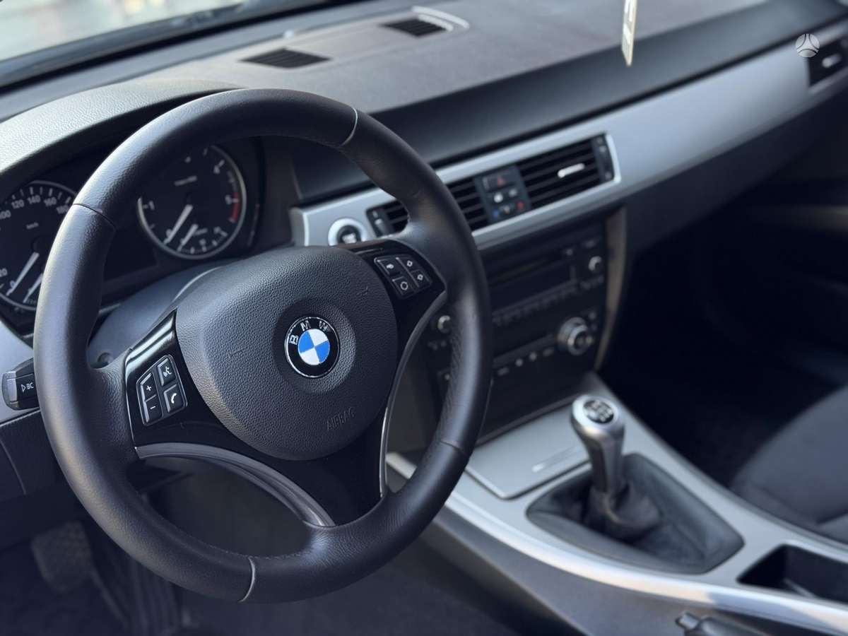 BMW 320, 2.0 l., Универсал