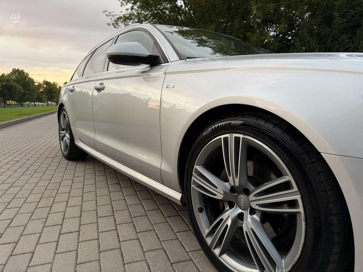 Audi A6, 3.0 l., wagon