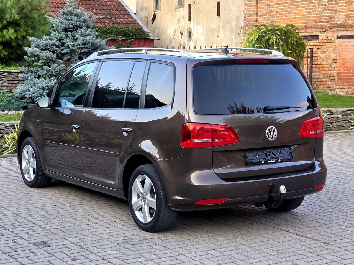 Volkswagen Touran - 6