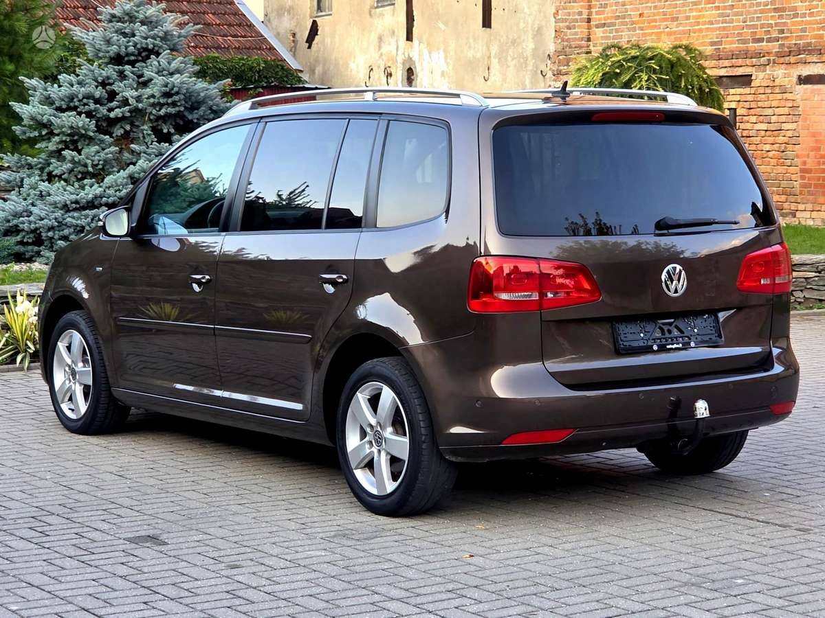 Volkswagen Touran - 7