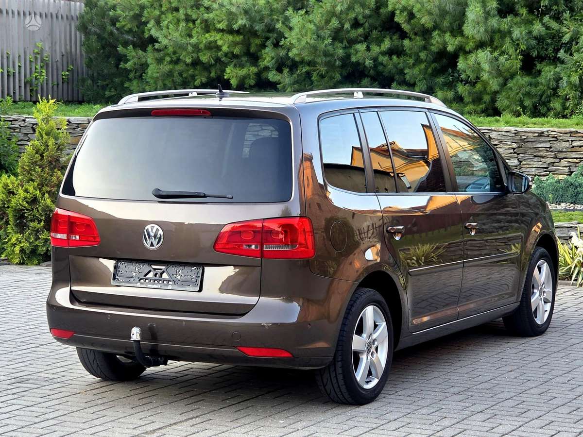 Volkswagen Touran - 9
