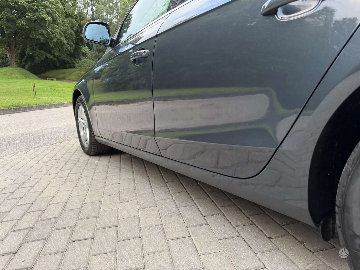 Audi A4, saloon / sedan