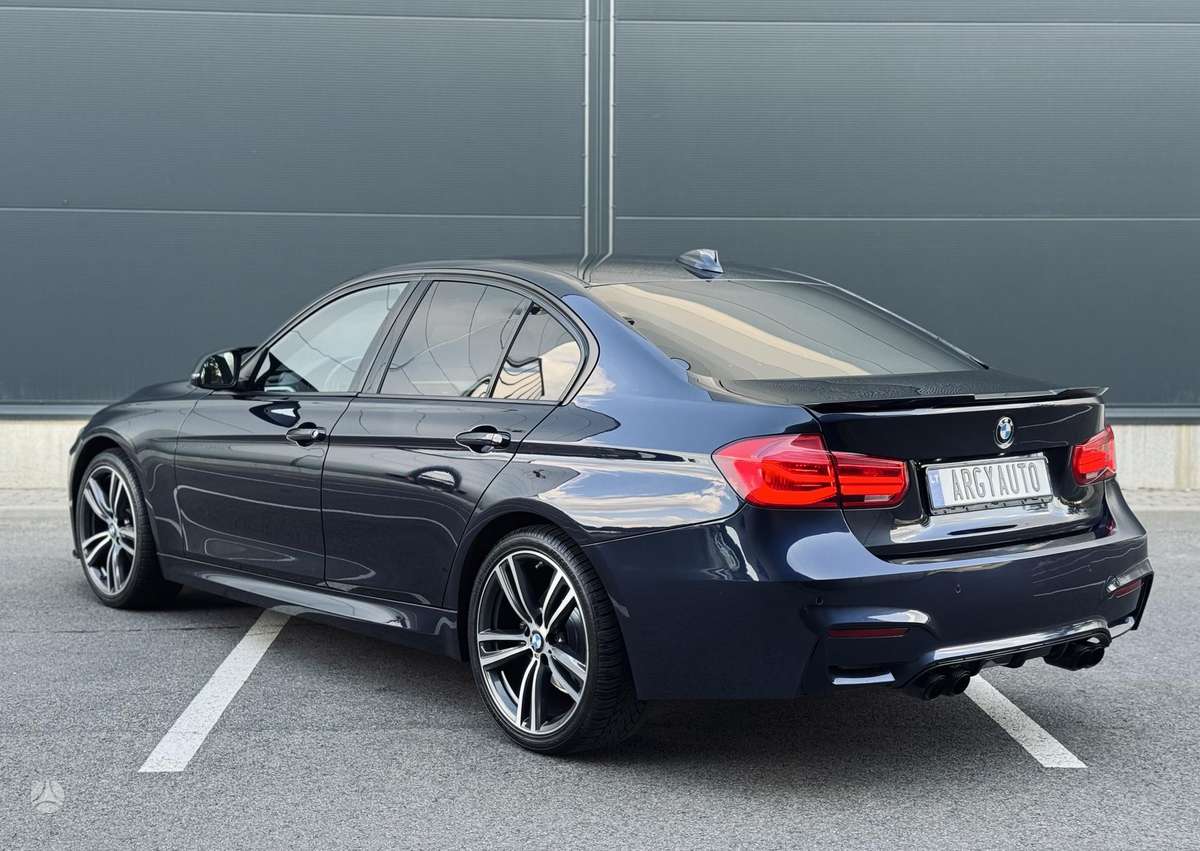 BMW 320, 2.0 l., Седан
