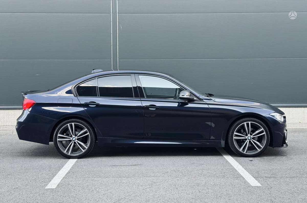 BMW 320, 2.0 l., Седан