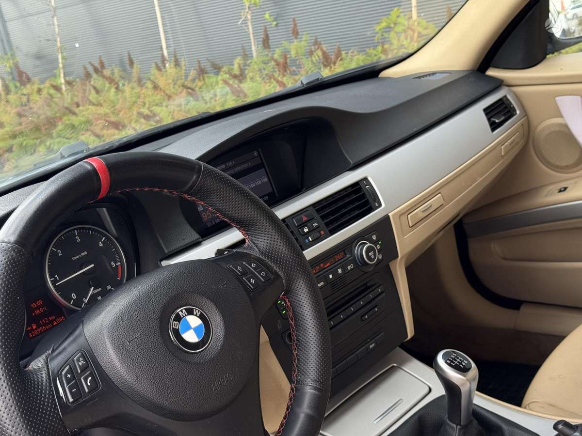 BMW 318, 2.0 l., Универсал