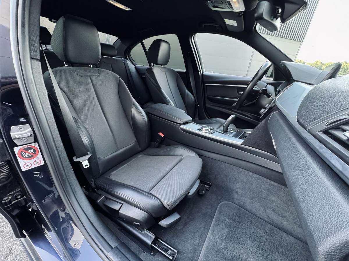 BMW 320, 2.0 l., Седан