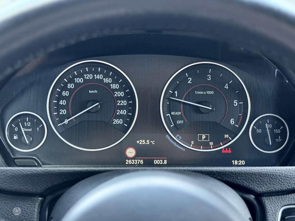 BMW 320, 2.0 l., Седан