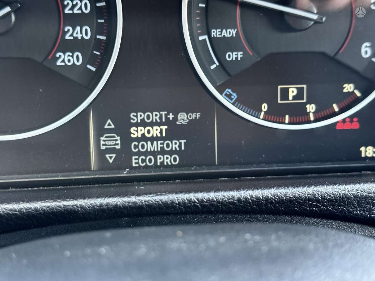 BMW 320, 2.0 l., Седан