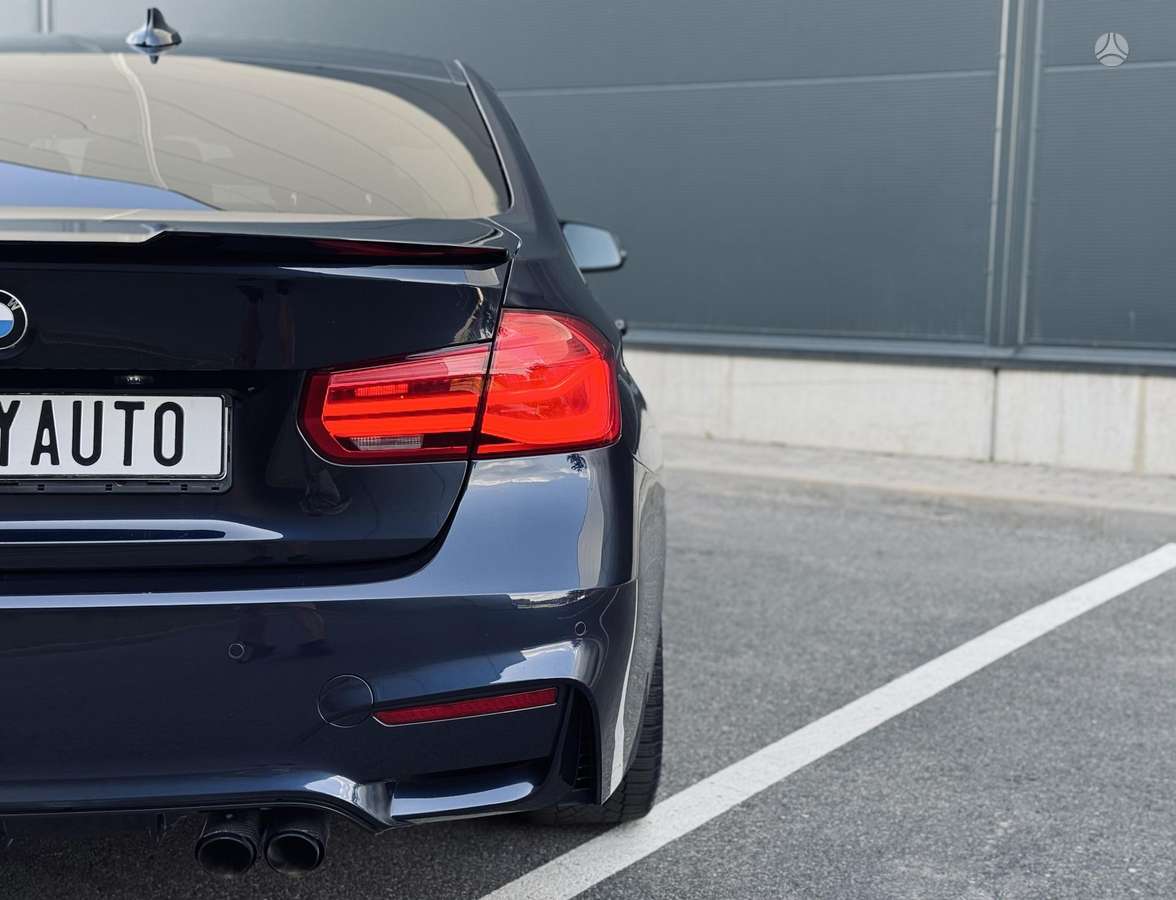 BMW 320, 2.0 l., Седан