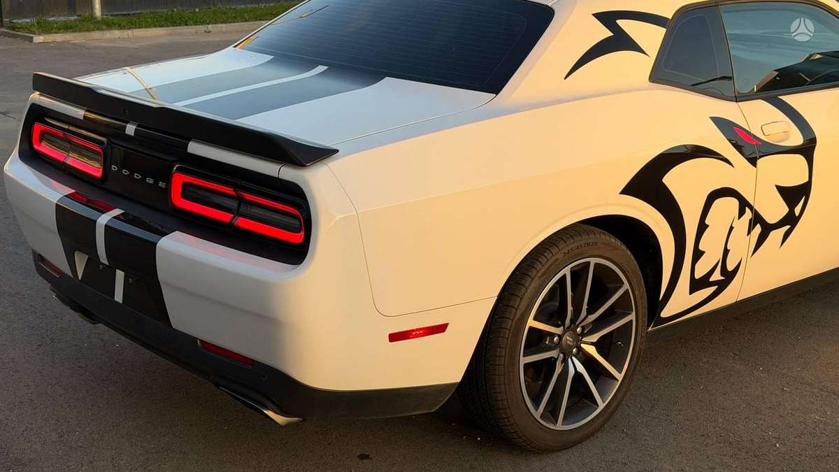 Dodge Challenger, 5.7 l., Купе (coupe)