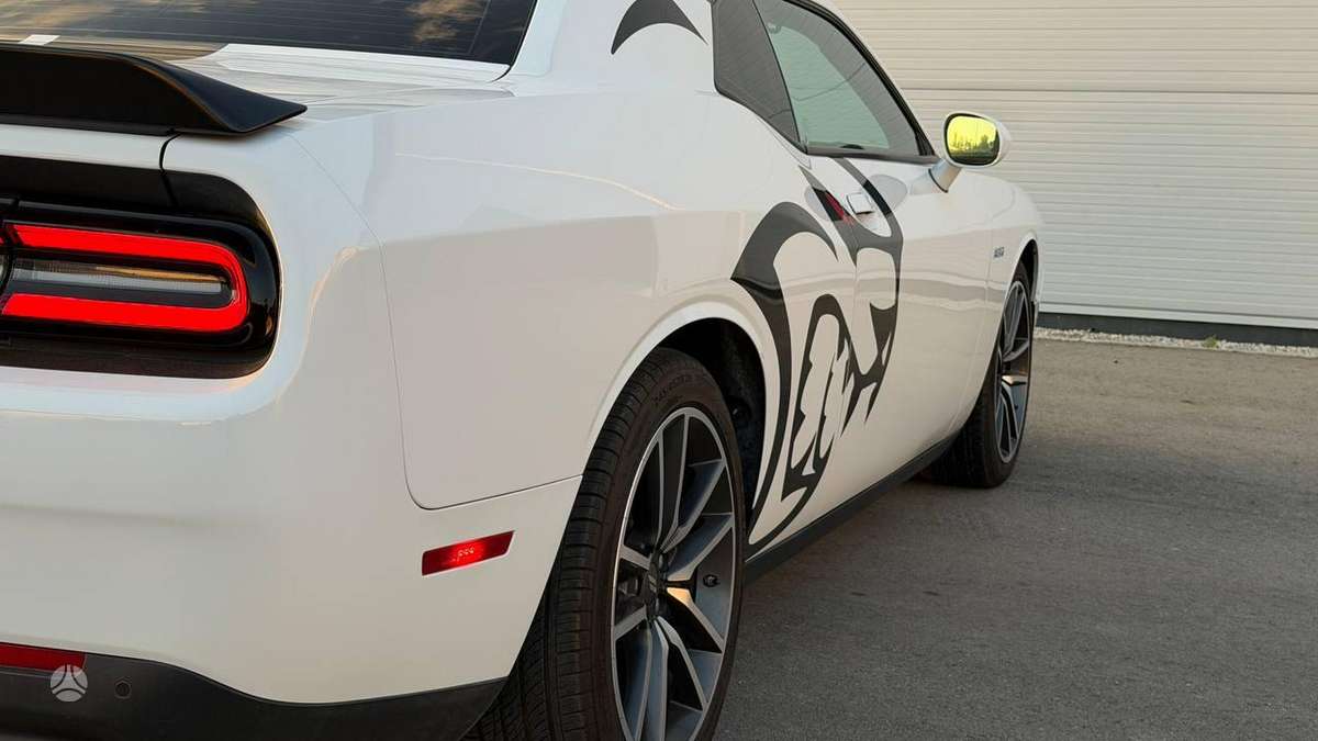 Dodge Challenger, 5.7 l., Купе (coupe)