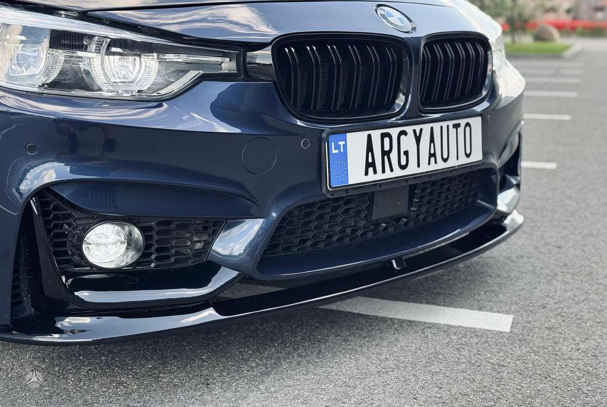 BMW 320, 2.0 l., Седан
