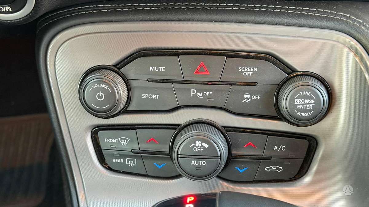 Dodge Challenger, 5.7 l., Купе (coupe)