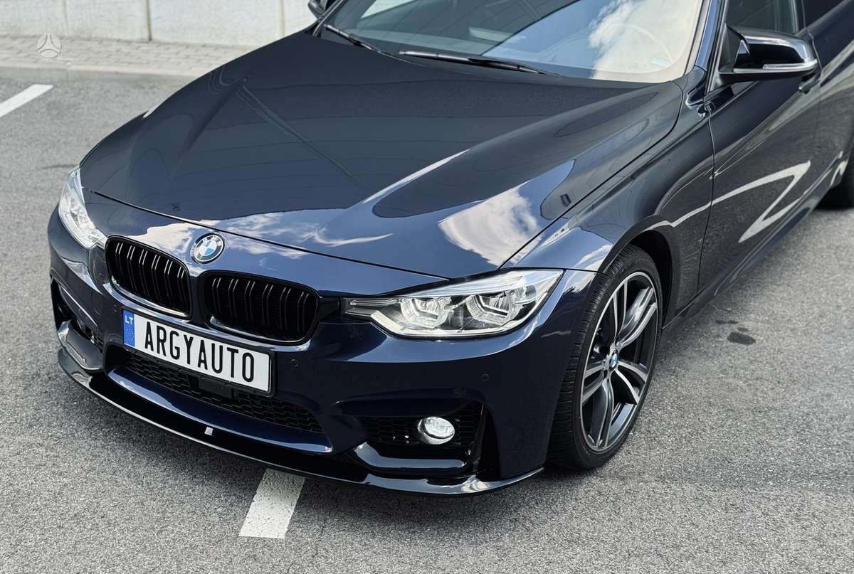 BMW 320, 2.0 l., Седан