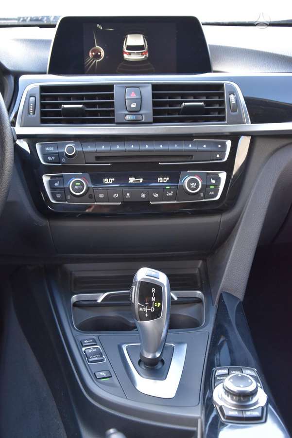 BMW 320, 2.0 l., wagon