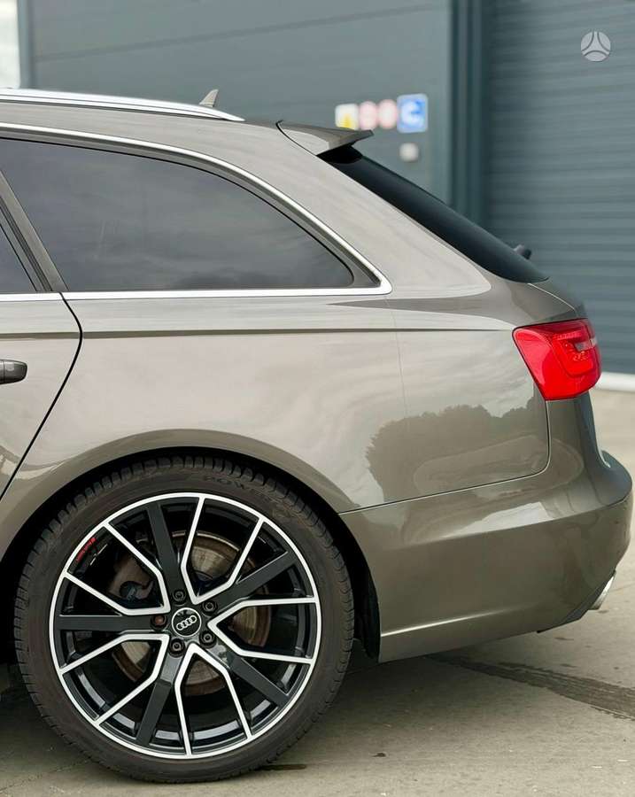 Audi A6, 3.0 l., wagon