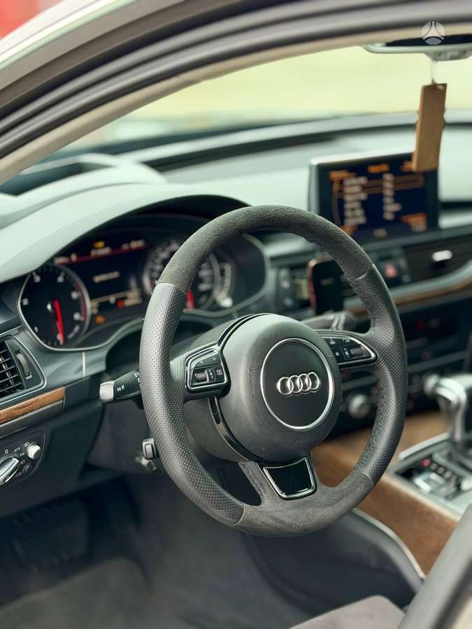 Audi A6, 3.0 l., wagon