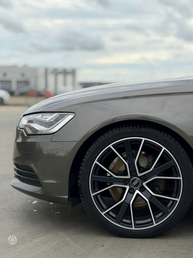 Audi A6, 3.0 l., wagon
