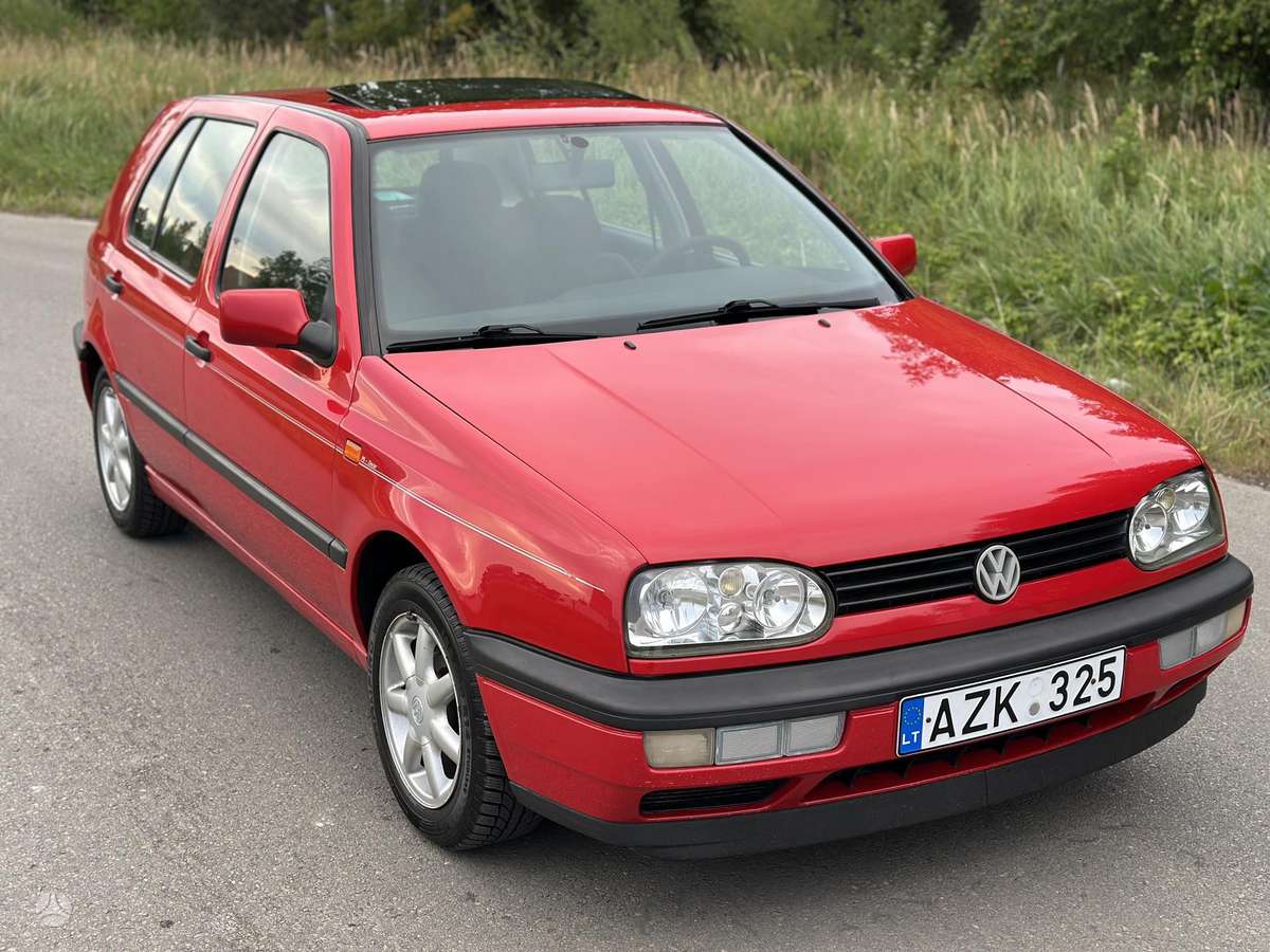 Volkswagen Golf - 6