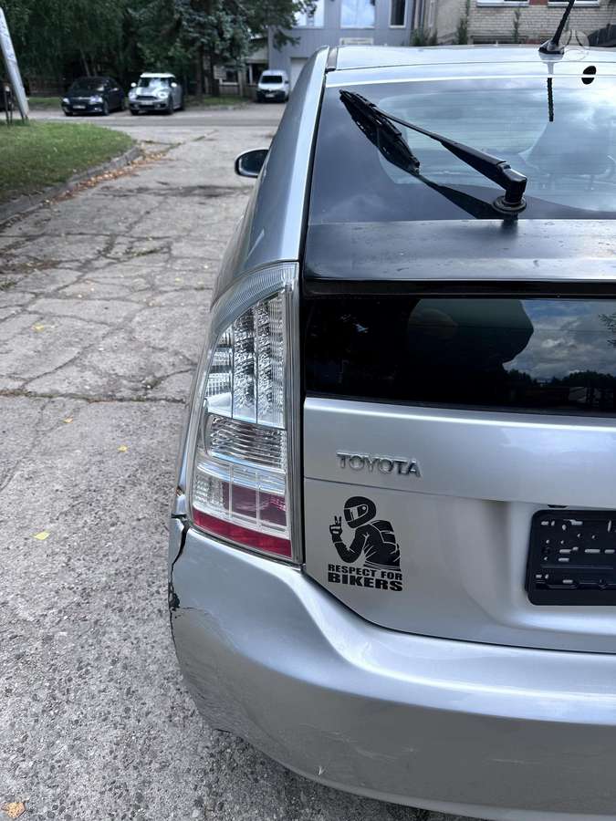 Toyota Prius - 12