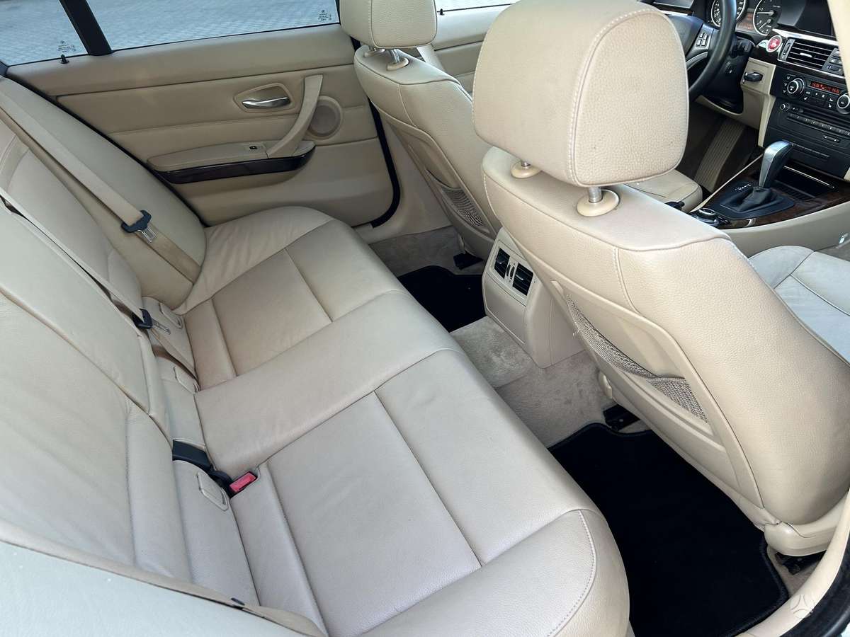 BMW 318, wagon