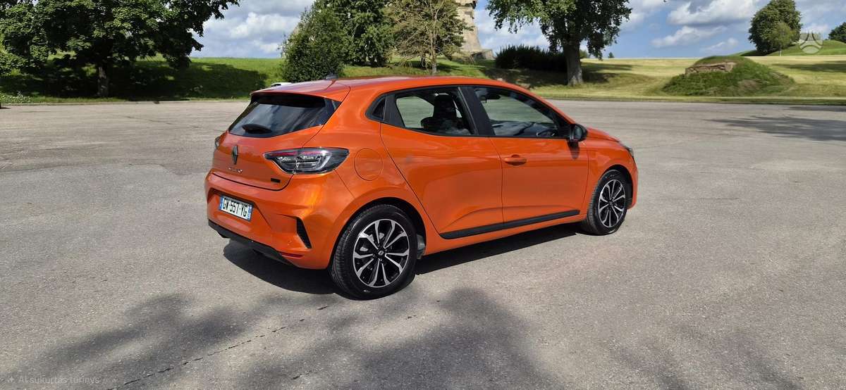 Renault Clio - 2