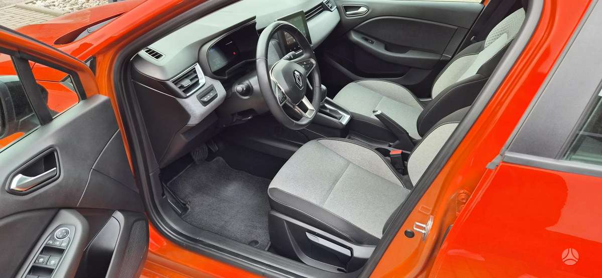 Renault Clio - 6