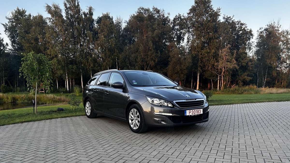 Peugeot 308, 1.2 l., Универсал