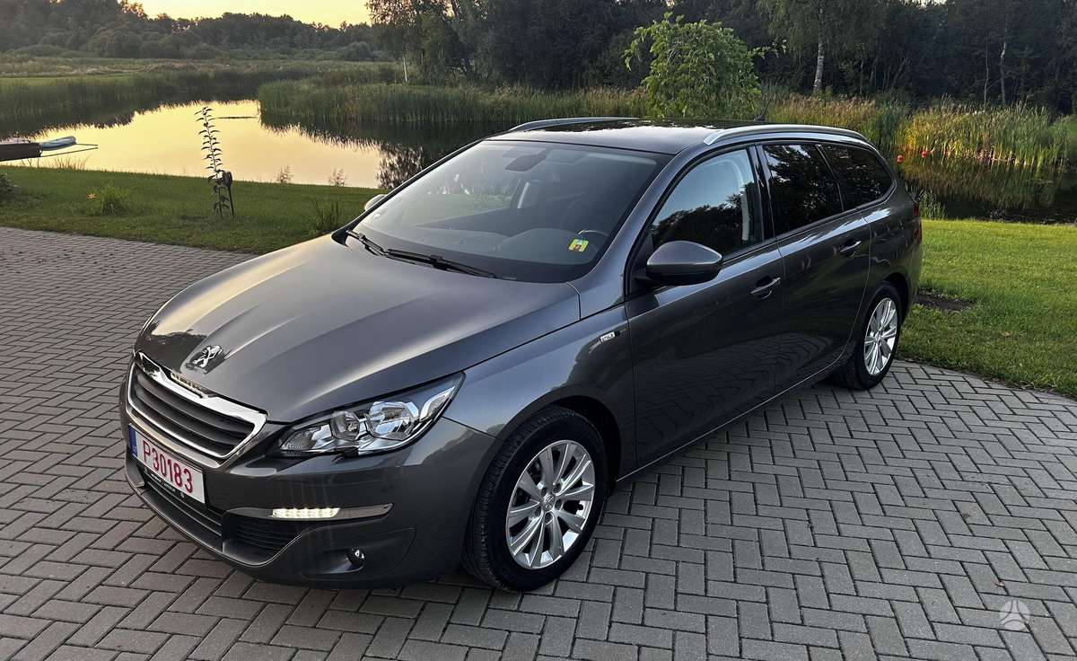 Peugeot 308, 1.2 l., Универсал