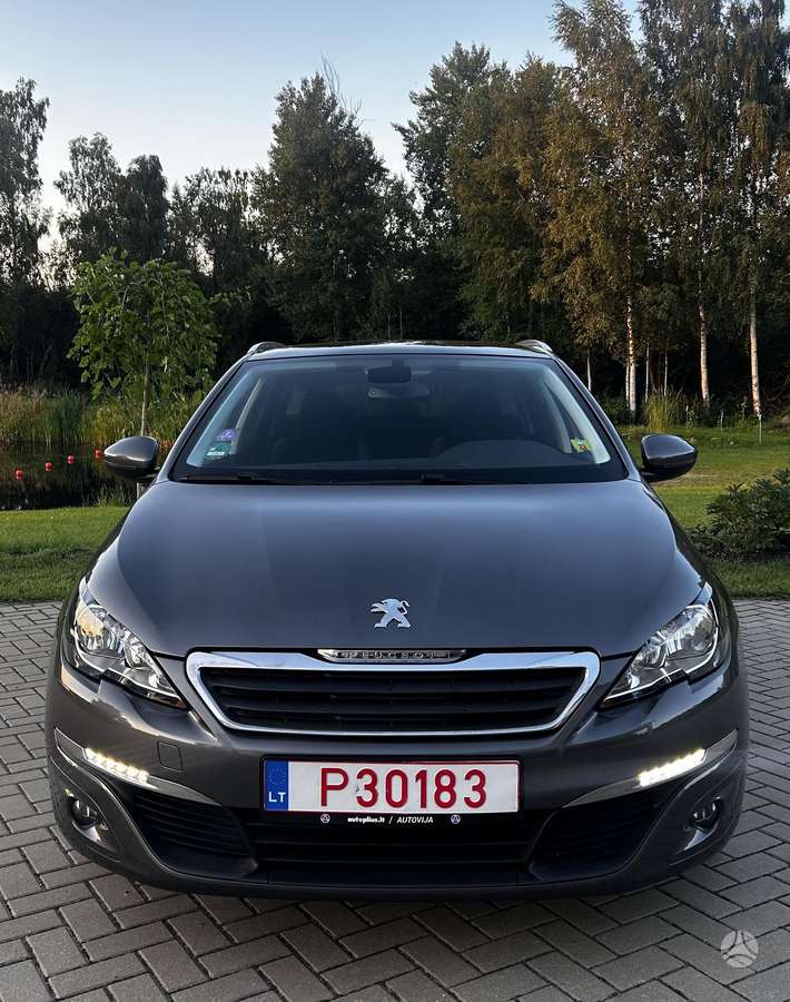 Peugeot 308, 1.2 l., Универсал
