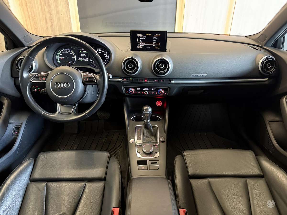 Audi A3, 1.4 l., hatchback