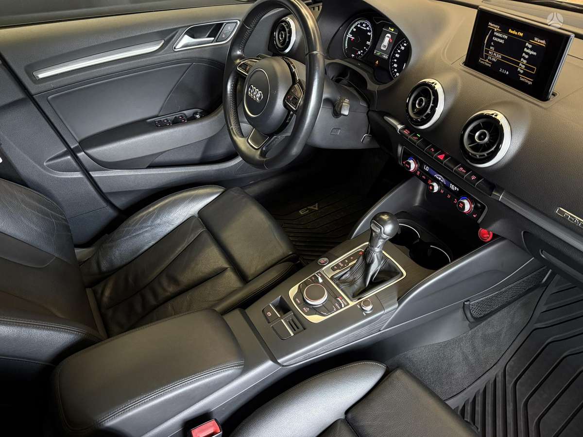 Audi A3, 1.4 l., hatchback