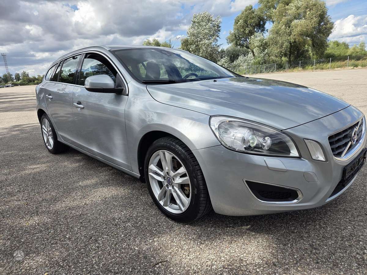 Volvo V60, 1.6 l., Универсал