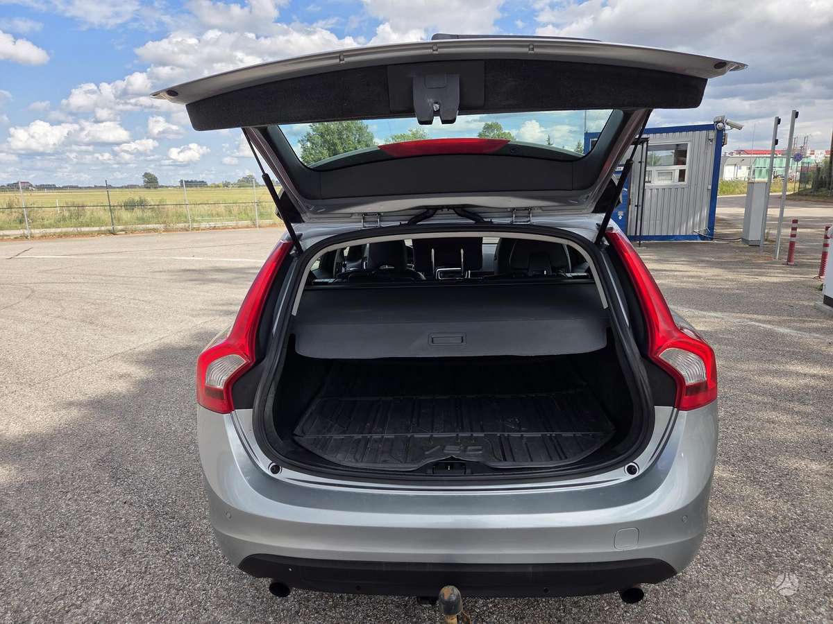 Volvo V60, 1.6 l., Универсал