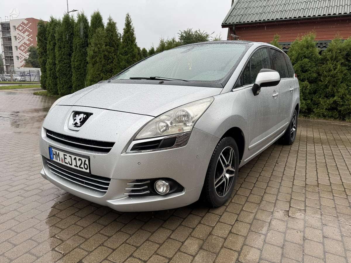 Peugeot 5008 - 4