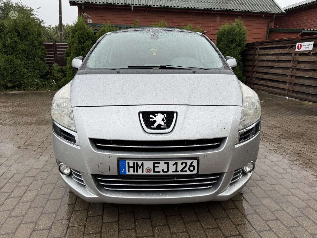 Peugeot 5008 - 3