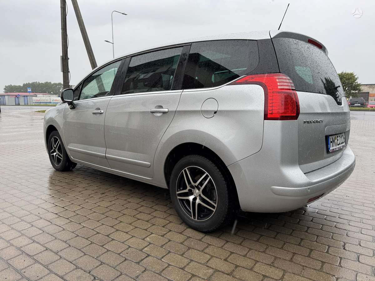 Peugeot 5008 - 6