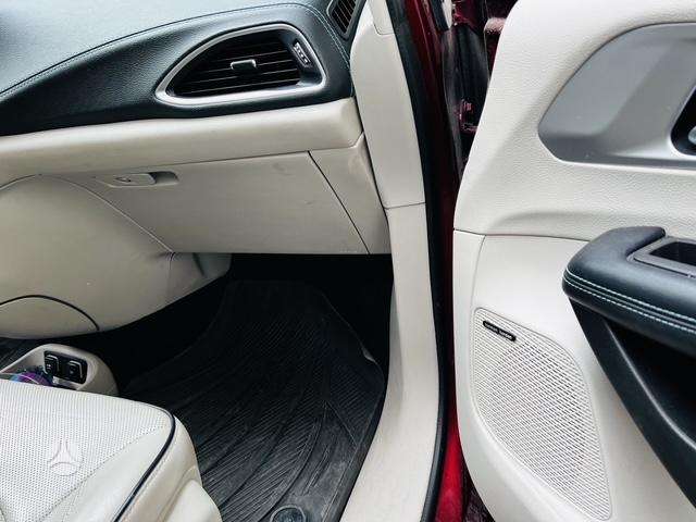 Chrysler Pacifica, 3.6 l., Универсал