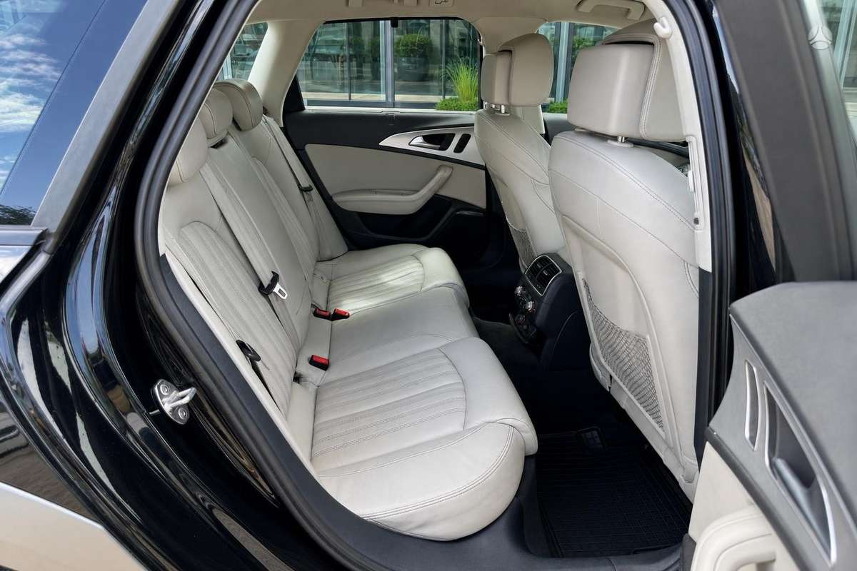 Audi A6 allroad, 3.0 l., Универсал