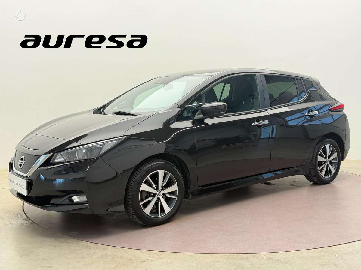 Nissan Leaf, 40 kWh, hatchback