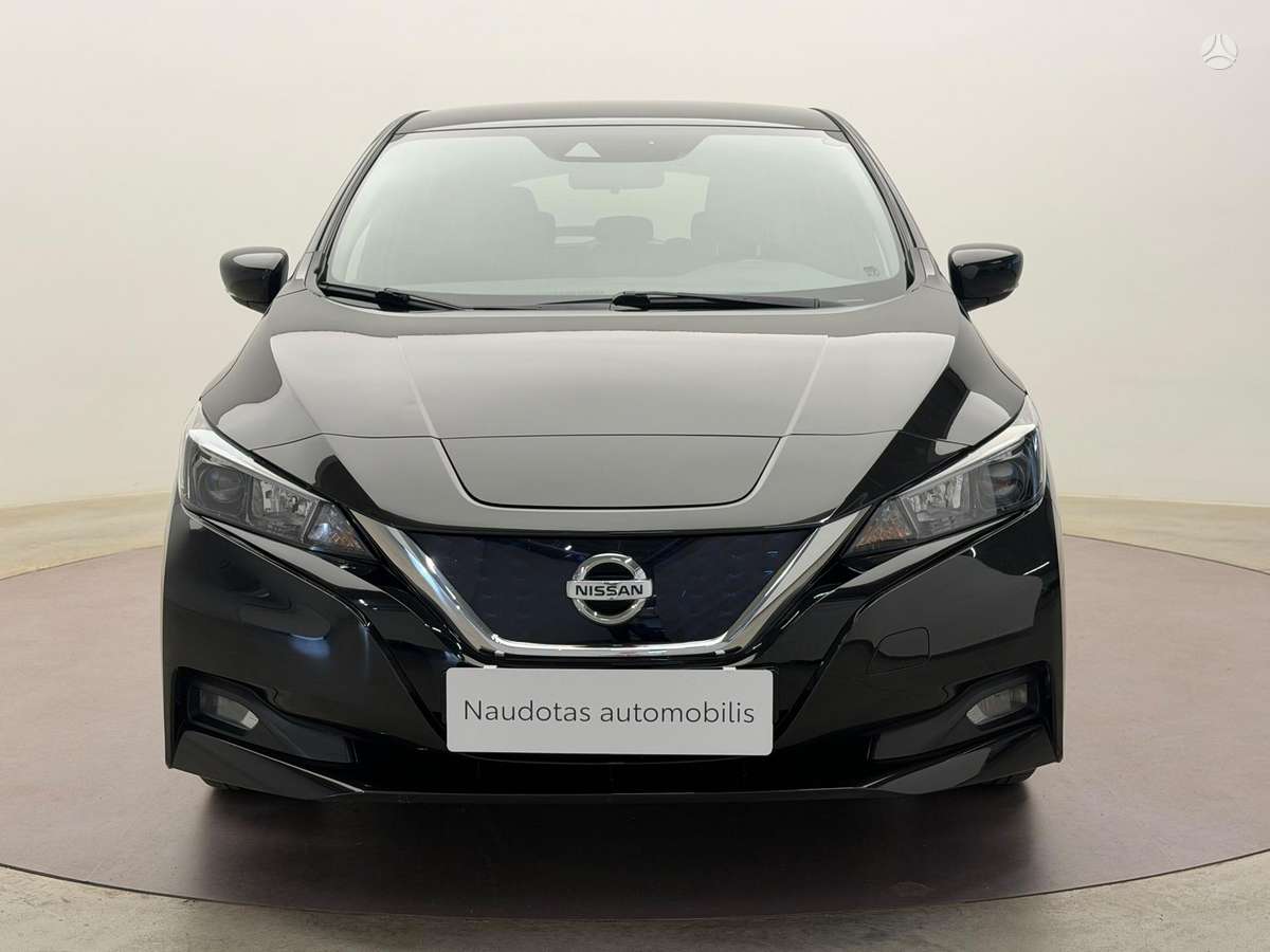 Nissan Leaf, 40 kWh, hatchback