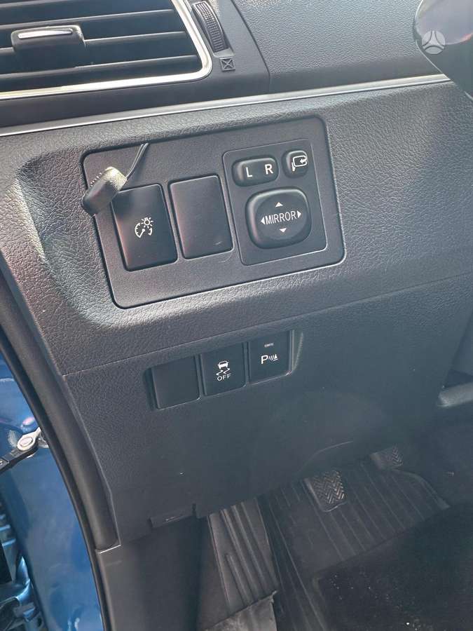 Toyota Verso - 11