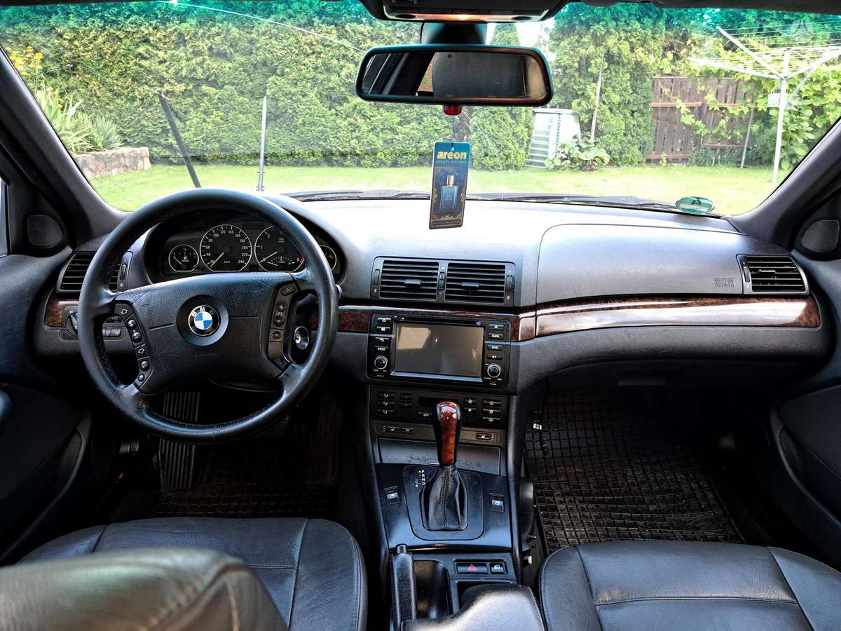 BMW 320, 2.0 l., wagon