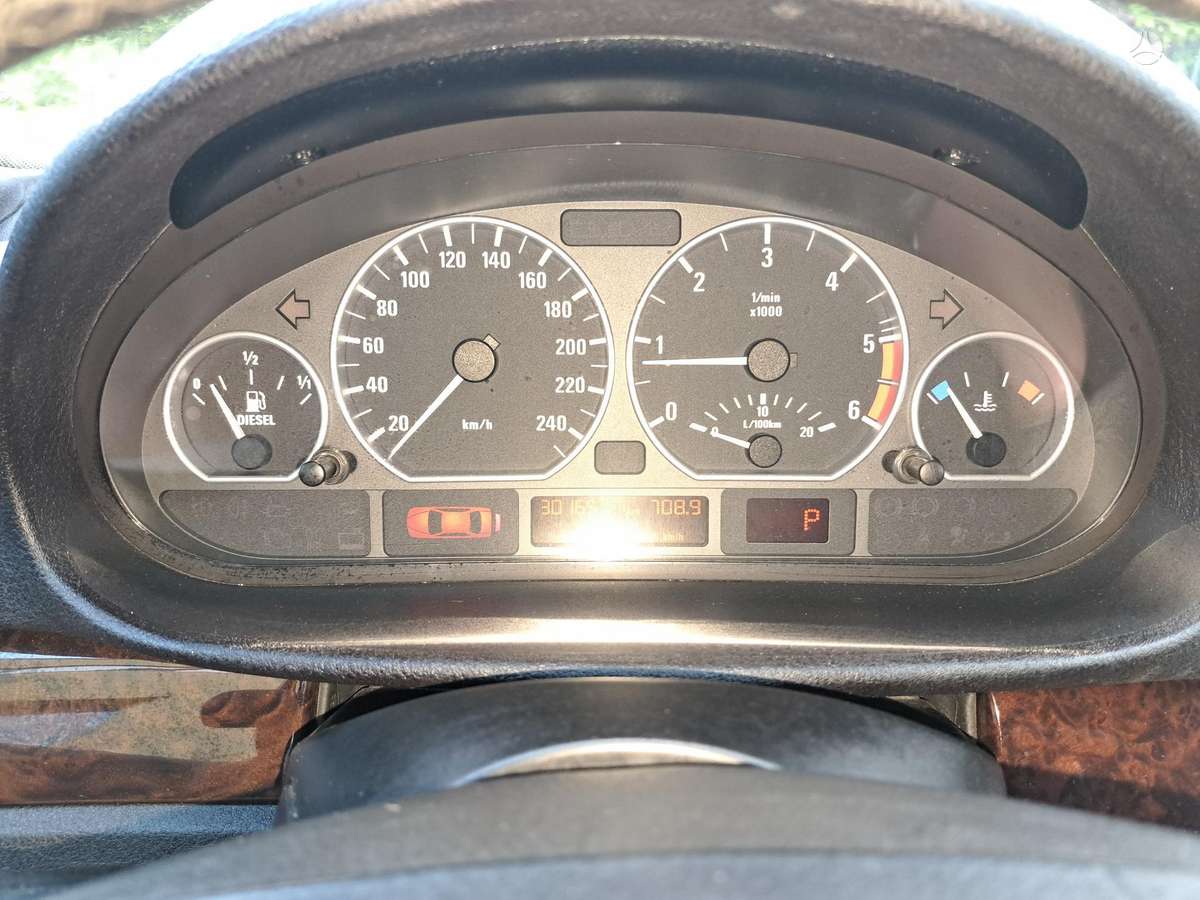 BMW 320, 2.0 l., wagon