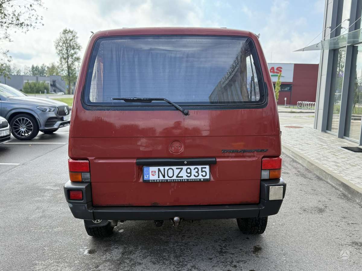 Volkswagen Transporter - 5
