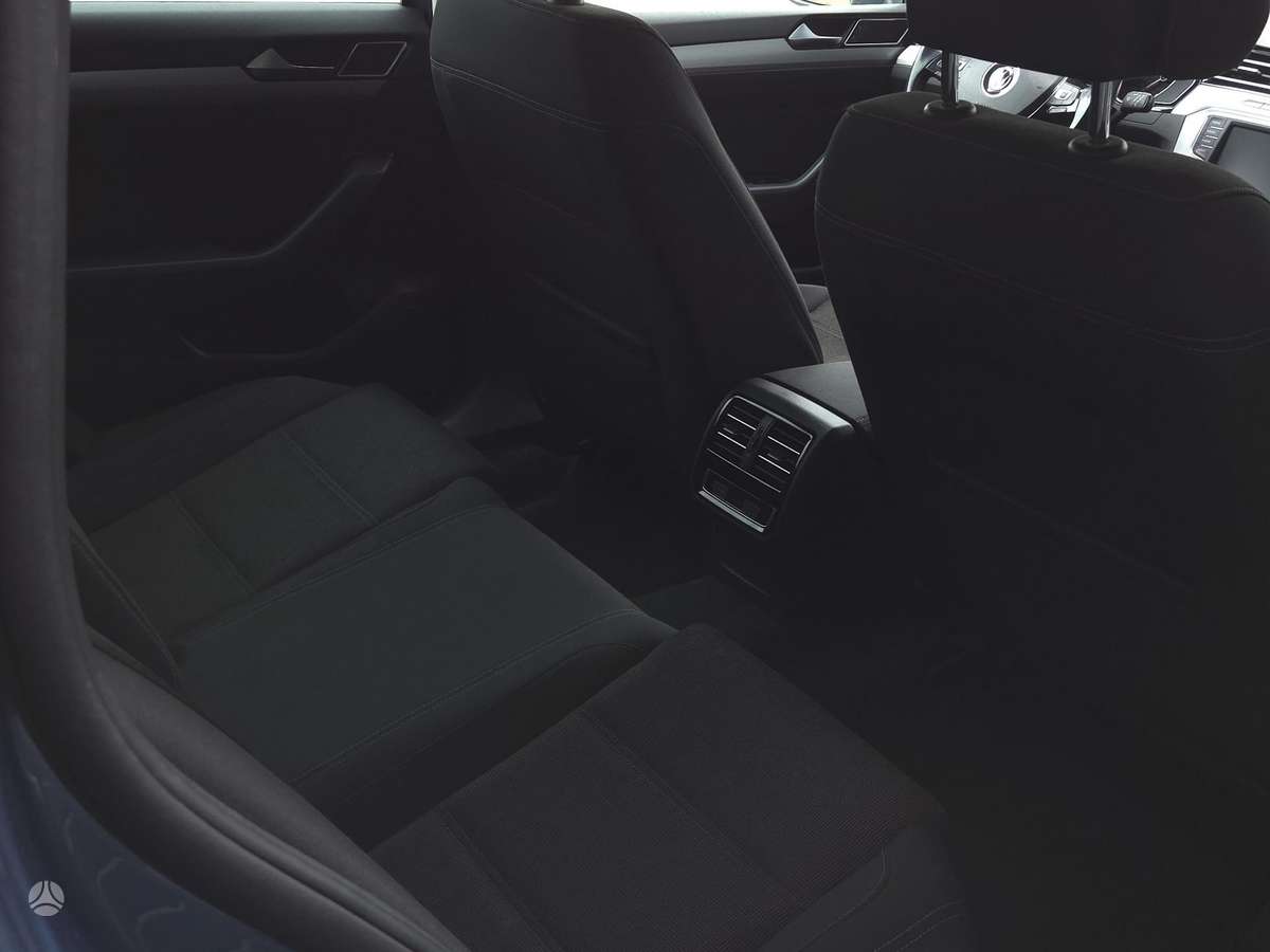 Volkswagen Passat, 1.6 l., Универсал