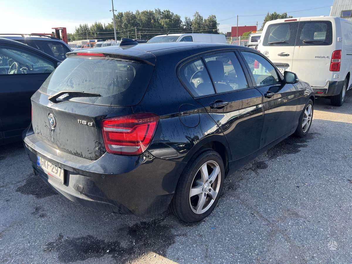BMW 116, 2.0 l., Хэтчбек