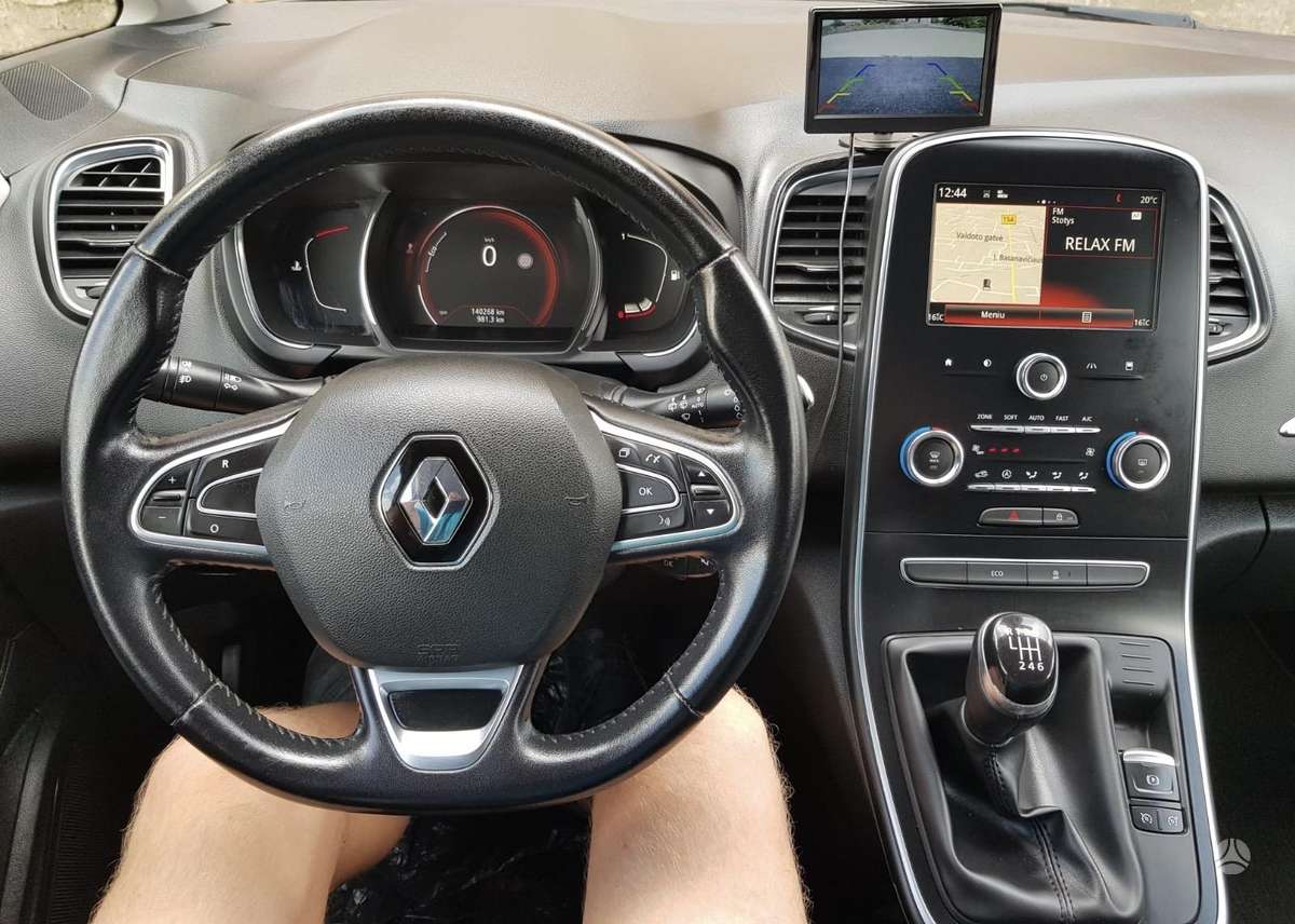 Renault Scenic, 1.5 l., Минивэн