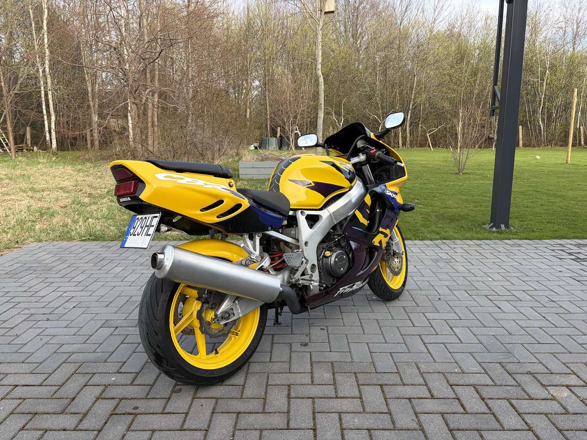 Honda CBR 918cc, спортбайки / superbikes